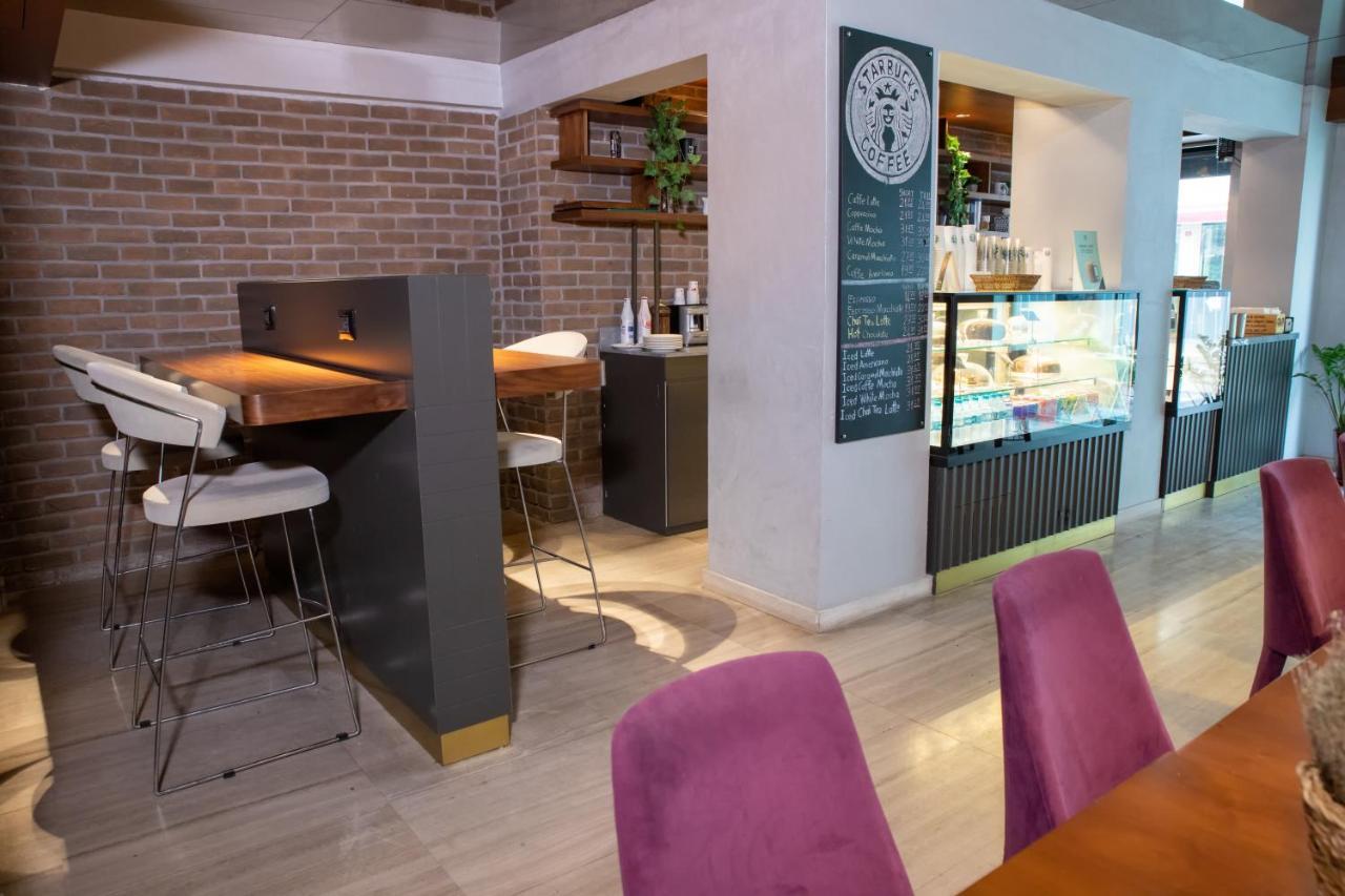 Ramada By Wyndham Grand Bazaar Отель 4*