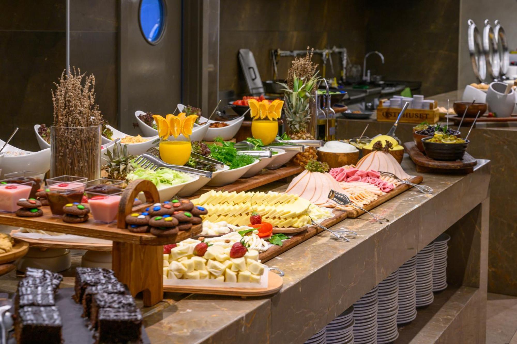 Ramada By Wyndham Grand Bazaar Отель Стамбул