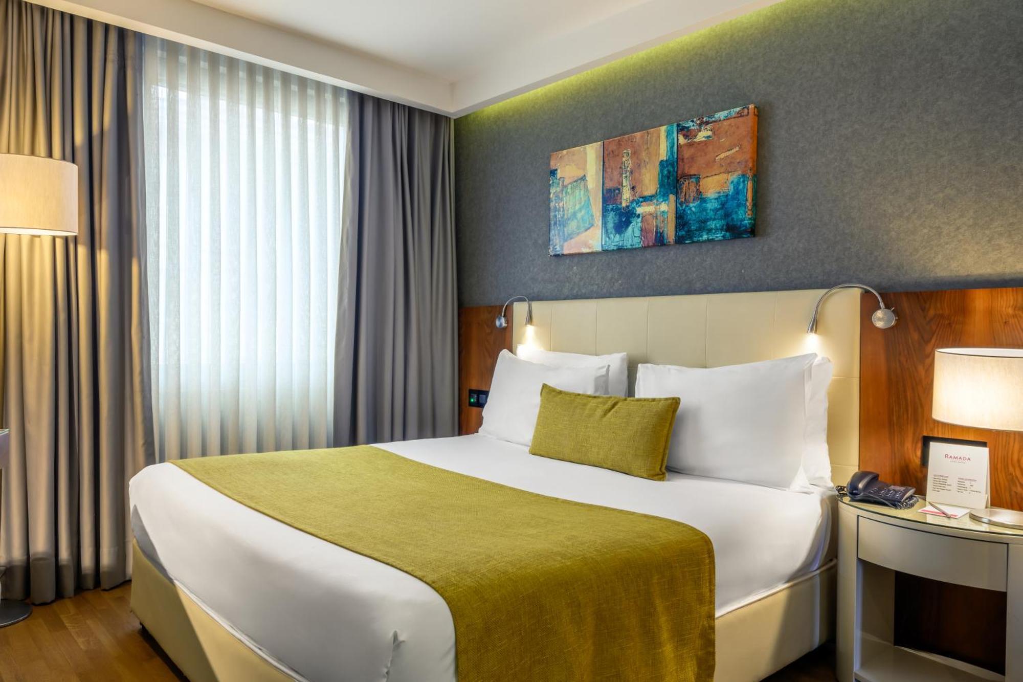 Ramada By Wyndham Grand Bazaar Отель Стамбул