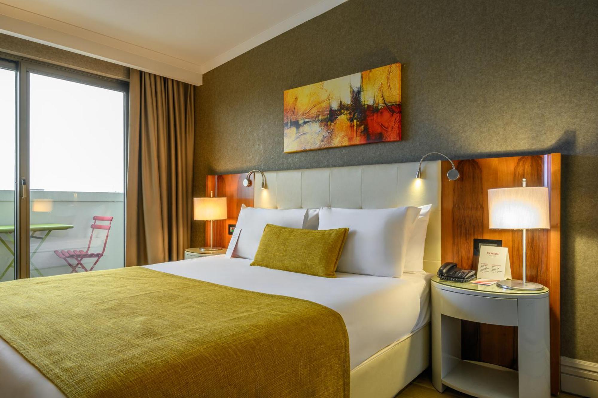 Отель Ramada By Wyndham Grand Bazaar 4*