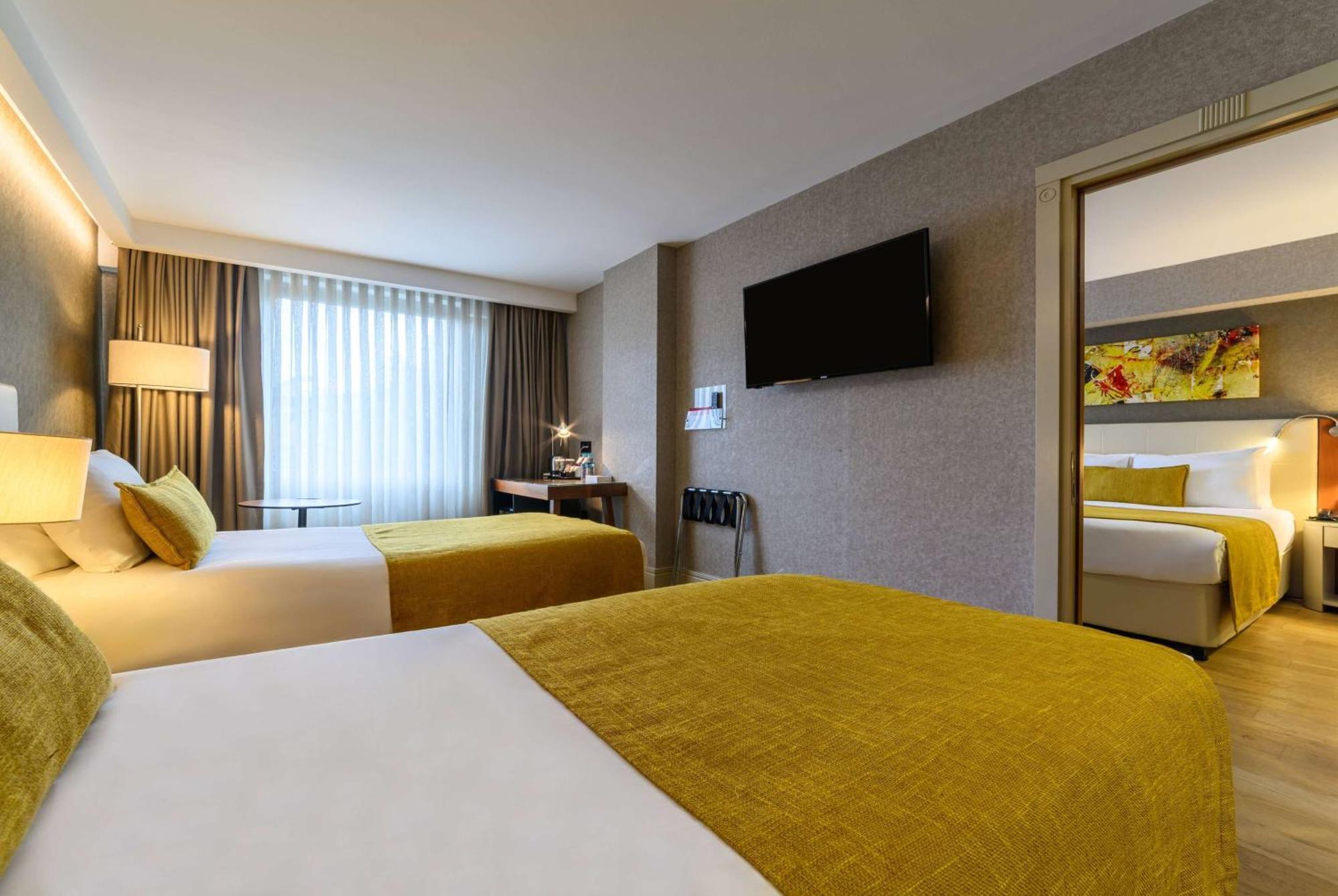 Ramada By Wyndham Grand Bazaar Стамбул